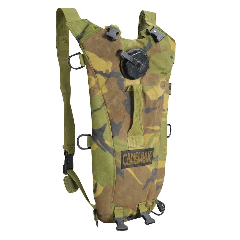 イギリス軍放出品 ハイドレーションキャリア CAMELBAK製 DPM迷彩