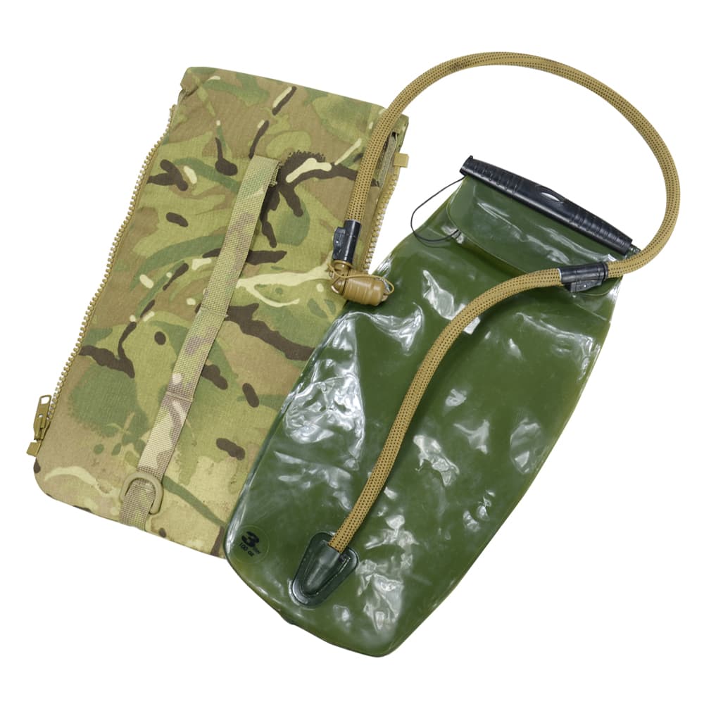 イギリス軍放出品 ハイドレーションパック 容量3L バックパック用
