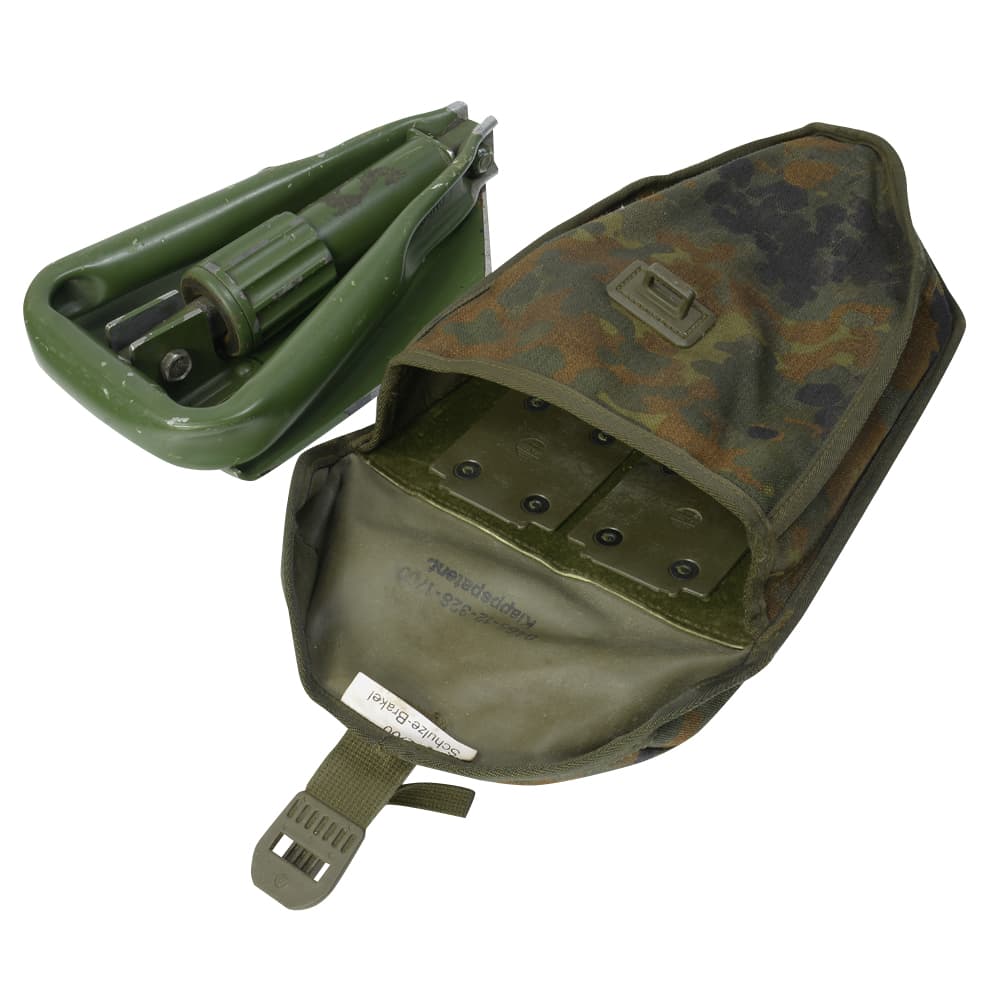 ドイツ軍放出品 折りたたみスコップ 三つ折り フレックターン迷彩