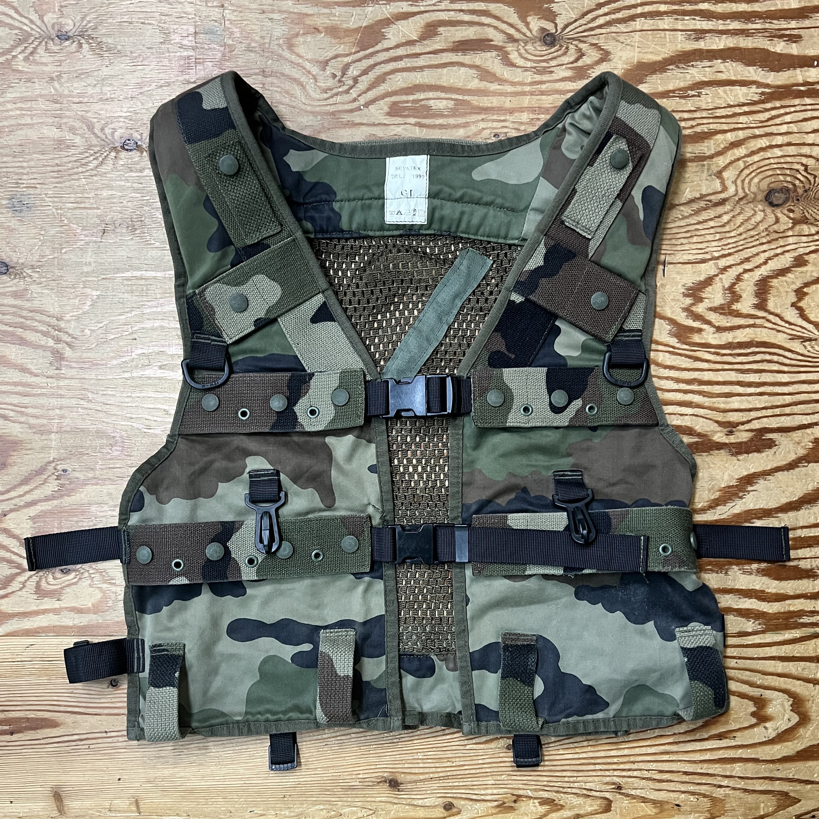 フランス軍放出品 アサルトベスト CCEカモ | ミリタリーショップ