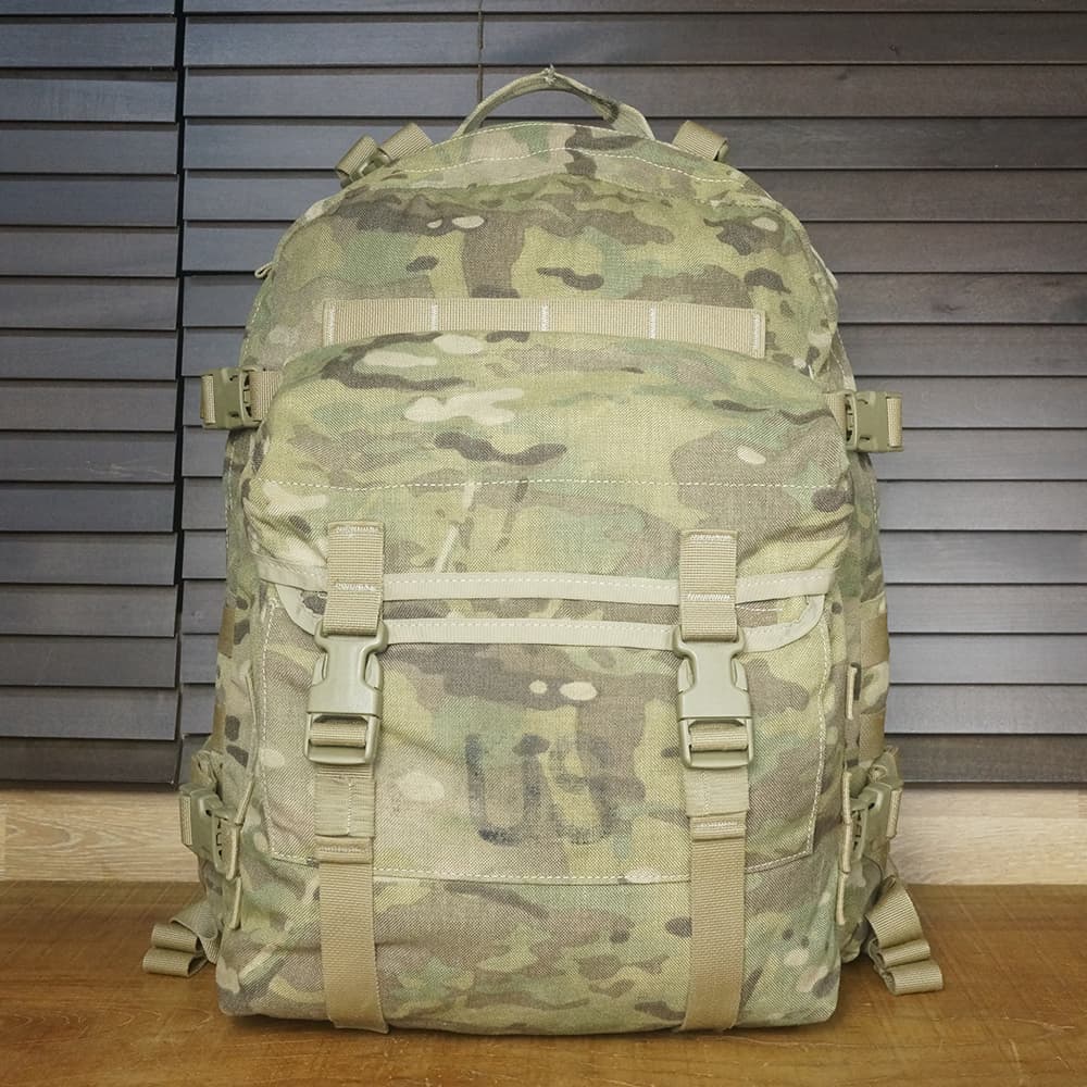 米軍放出品 バックパック MOLLE II アサルトパック BAE Systems製 60L