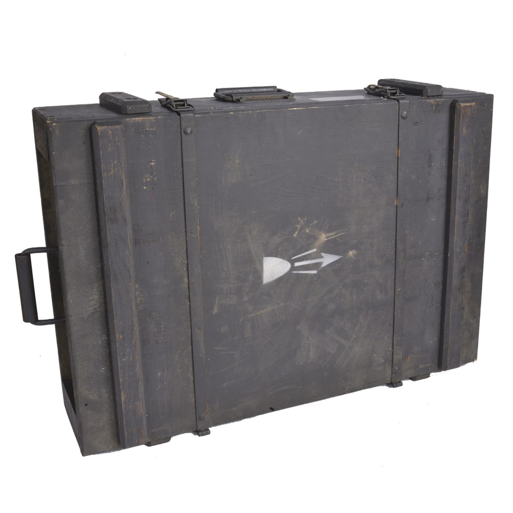 ミリタリーショップ レプマート / サバゲー装備8点セット 50%OFF