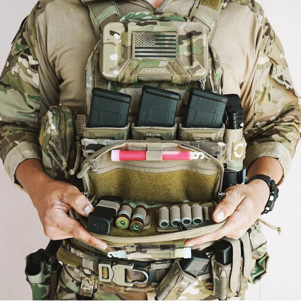 AGILITE ワイドアドミンポーチ リアMOLLEアタッチメント 薄型多機能