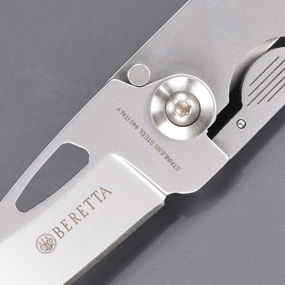 Beretta マネークリップナイフ 570 ステンレス | ミリタリーショップ