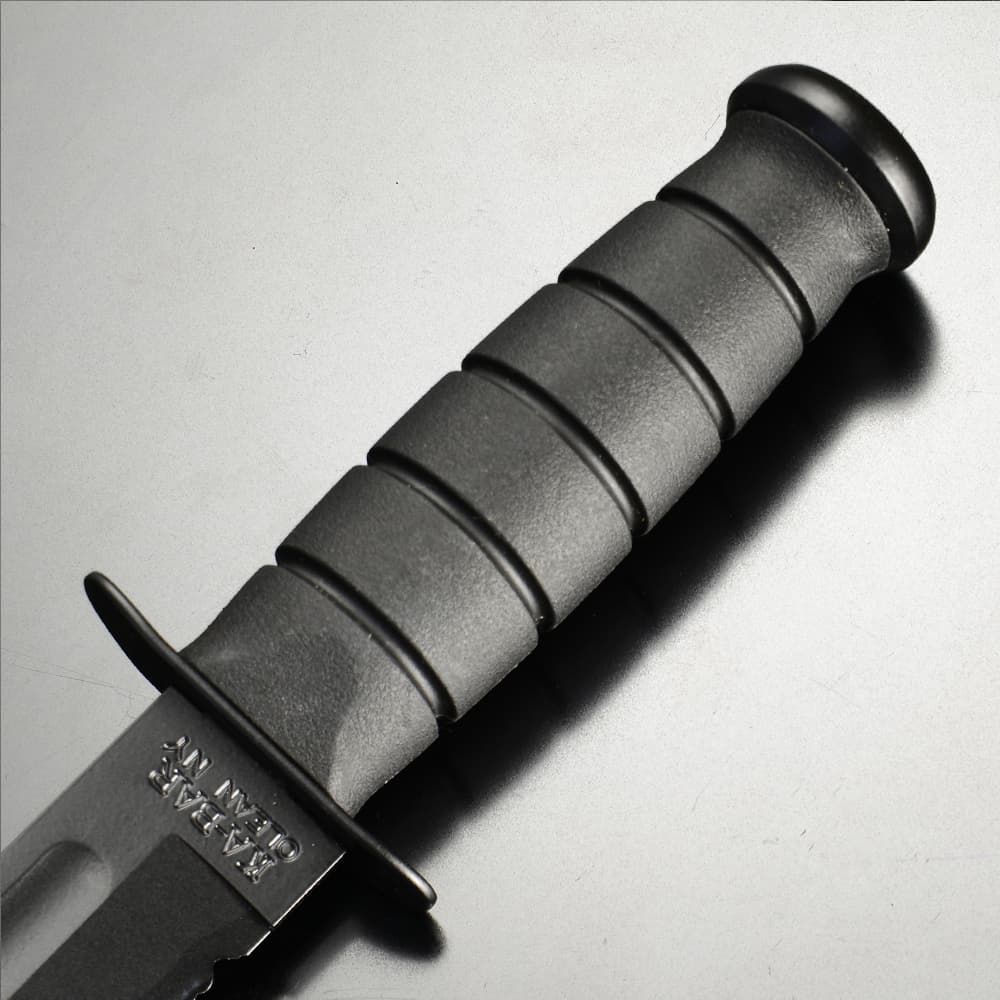 KA-BAR ハンティングナイフ 1214 ハイカーボン鋼 半波刃 樹脂製シース