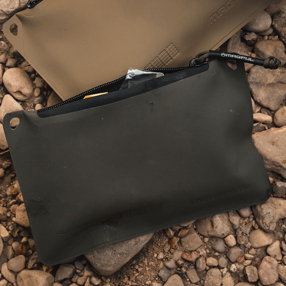 MAGPUL 防水ポーチ DAKA パウチ 強化ポリマー生地 | ミリタリー