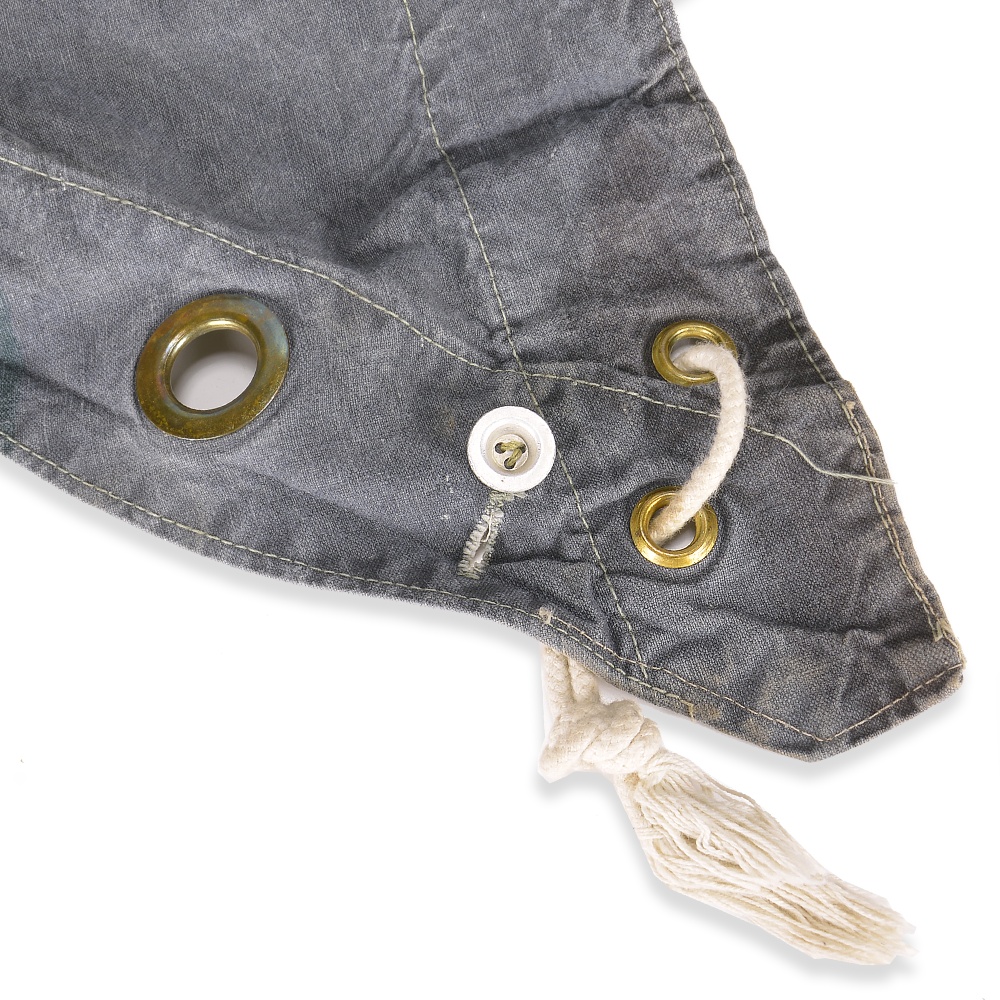 スウェーデン軍テントシート 楽天市場】スウェーデン軍放出品 テントシート 軍幕 トライアングル