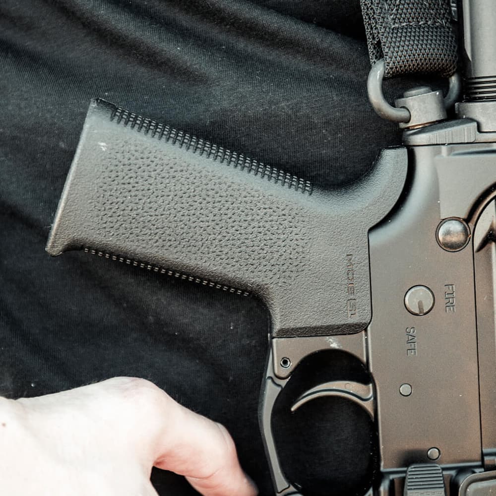 MAGPUL ライフルグリップ MOE-SL 高強度ポリマー製 AR-15/M4系対応