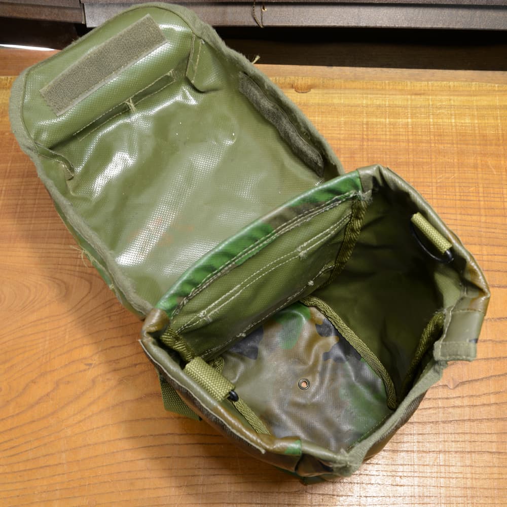 ミリタリーショップ レプマート / ポーランド軍放出品 ガス