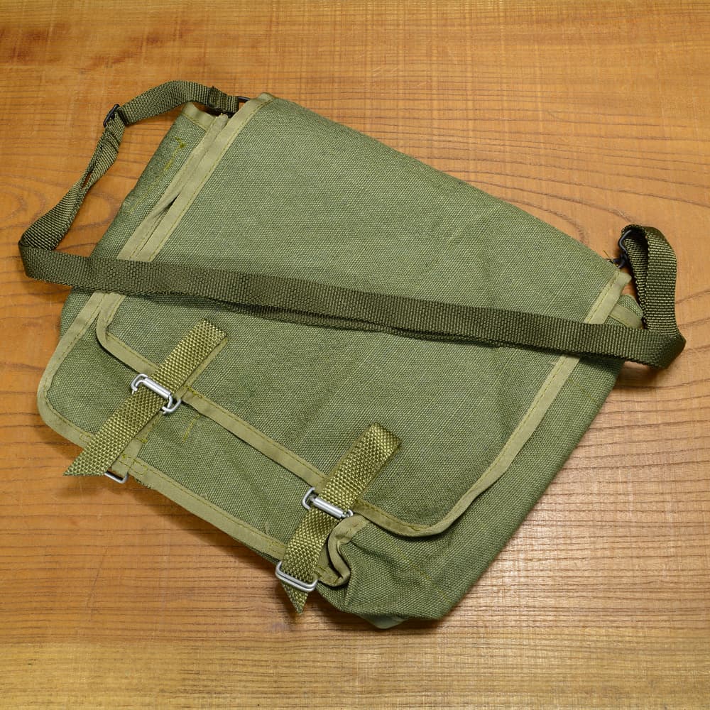 ポーランド軍放出品 ブレッドバッグ ショルダーストラップ付