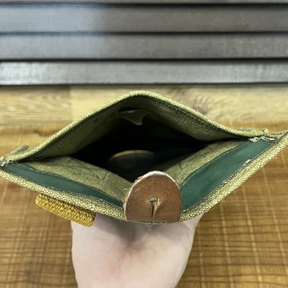 ハンガリー軍放出品 スコップカバー 帆布 折りたたみシャベル用
