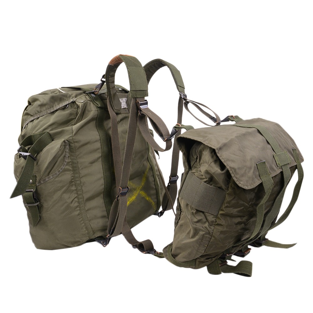 オーストリア軍放出品 バックパック KAZ 75 サブバッグ付 ナイロン製