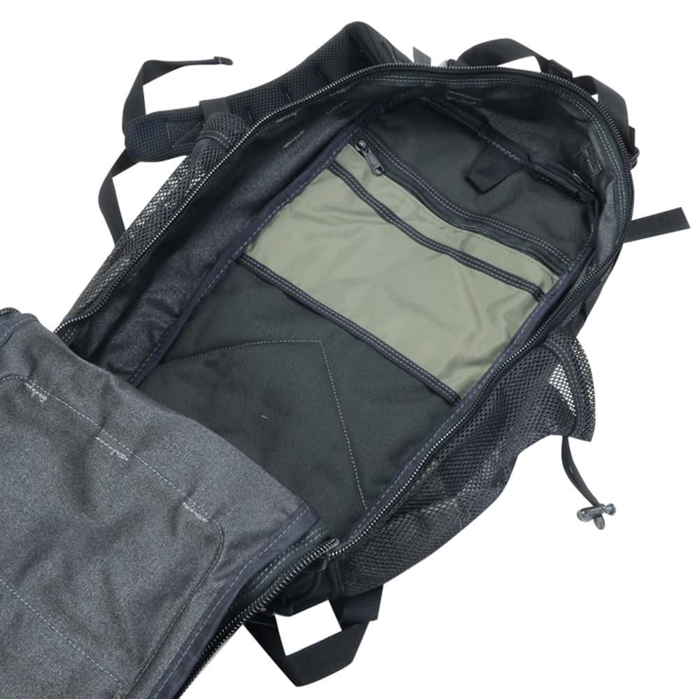 【新品未使用】 MAXPEDITION ピグミーファルコン＝2オオカミグレー Amazon.co.jp: MAXPEDITION ピグミーファルコン-II (オオカミグレー