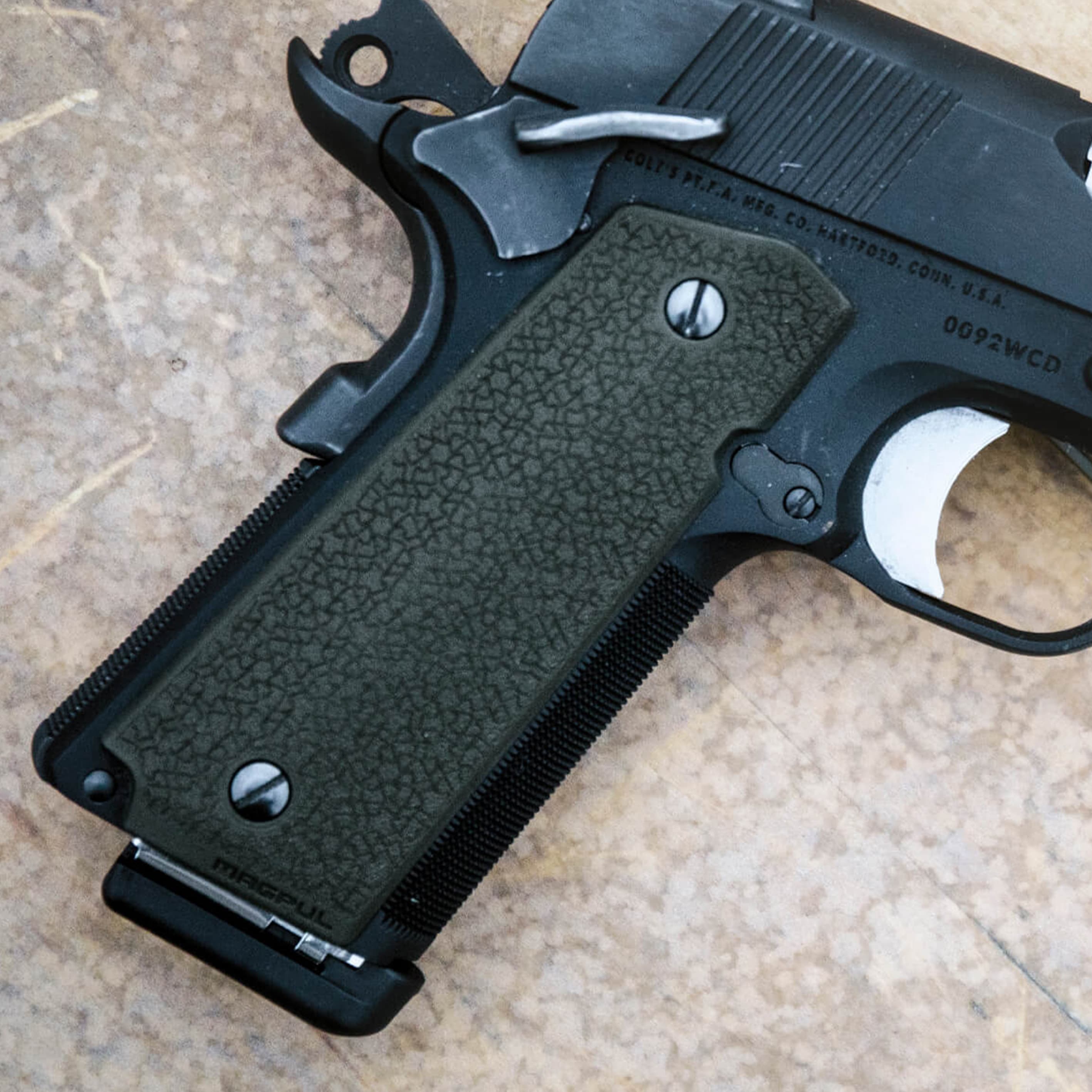 MAGPUL グリップパネル MOE 1911 コルトガバメント対応 強化ポリマー製