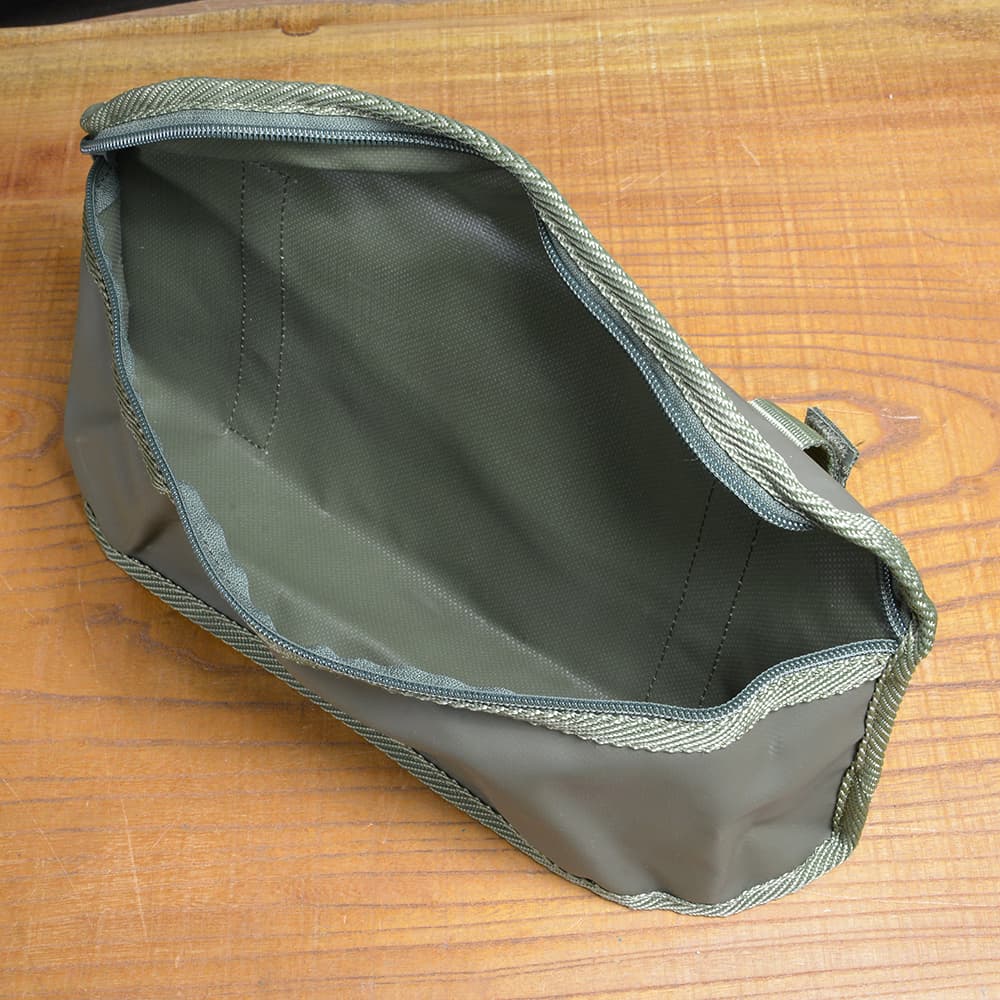 ミリタリーショップ レプマート フランス軍放出品 防水ポーチ Pvc製 ベルトループ付き ミリタリーショップ レプマート フランス軍放出品 防水ポーチ Pvc製 ベルトループ付き