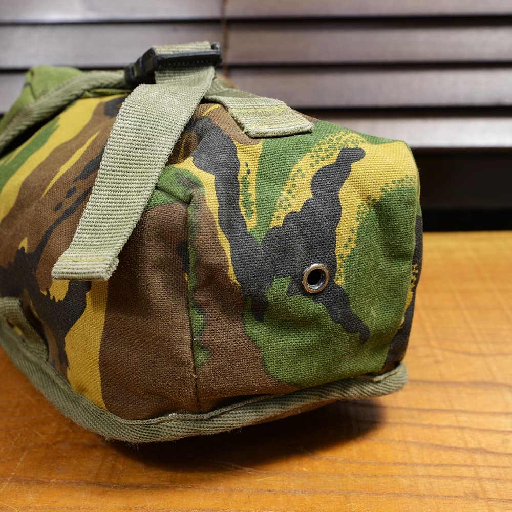 実物放出品　ユーティリティポーチ ミリタリーショップ レプマート / オランダ軍放出品