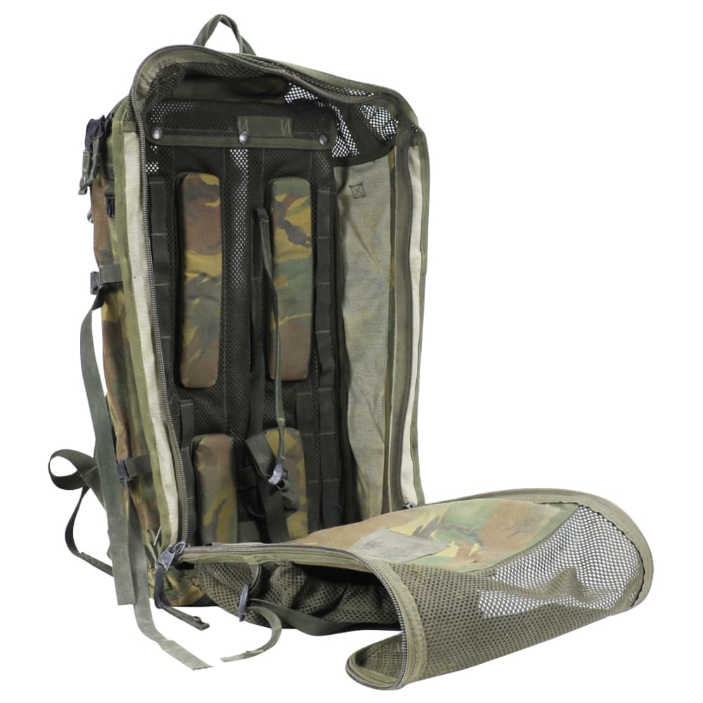 ミリタリーショップ レプマート / イギリス軍放出品 バック