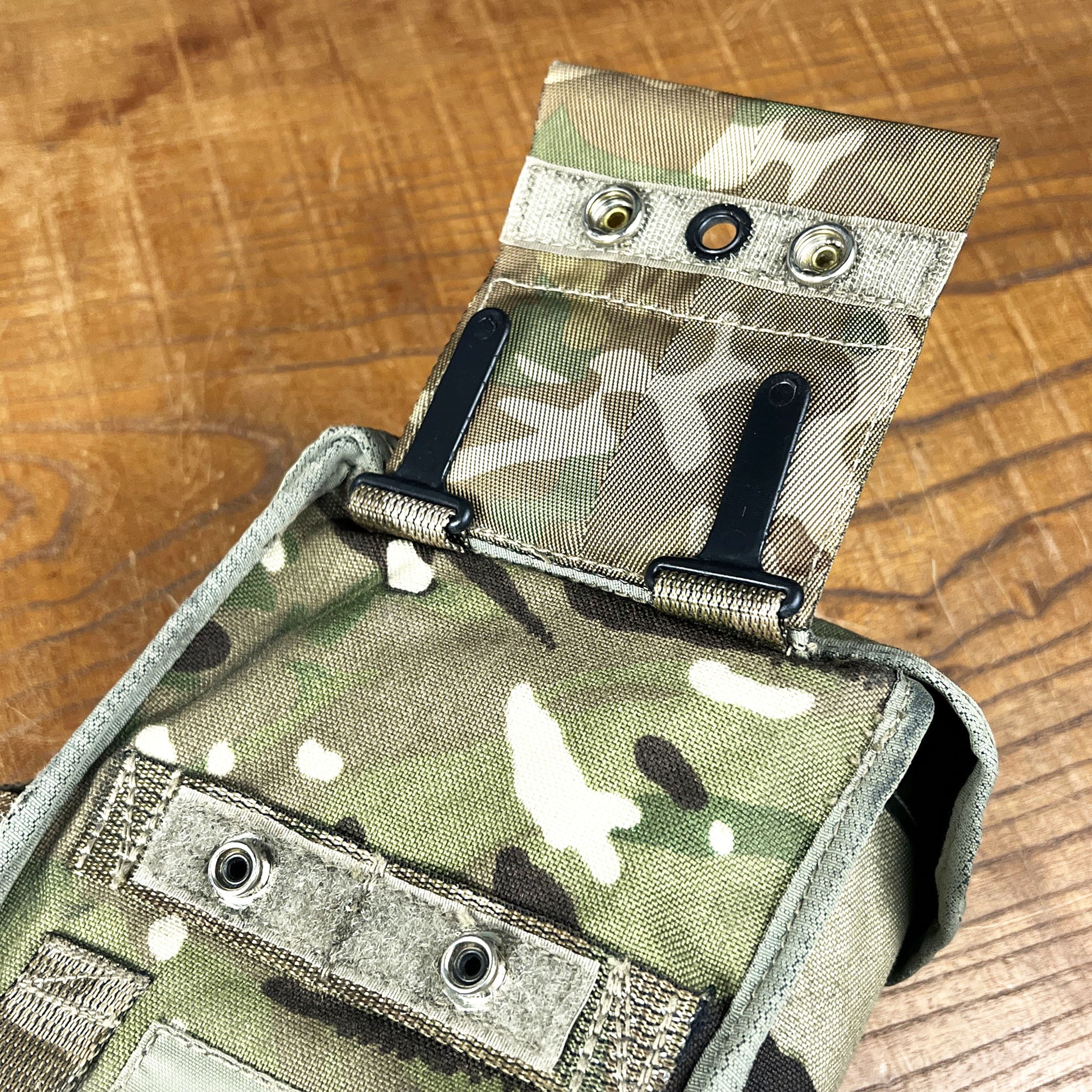 イギリス軍放出品 キャンティーン ボトルポーチセット MTP迷彩 PLCE