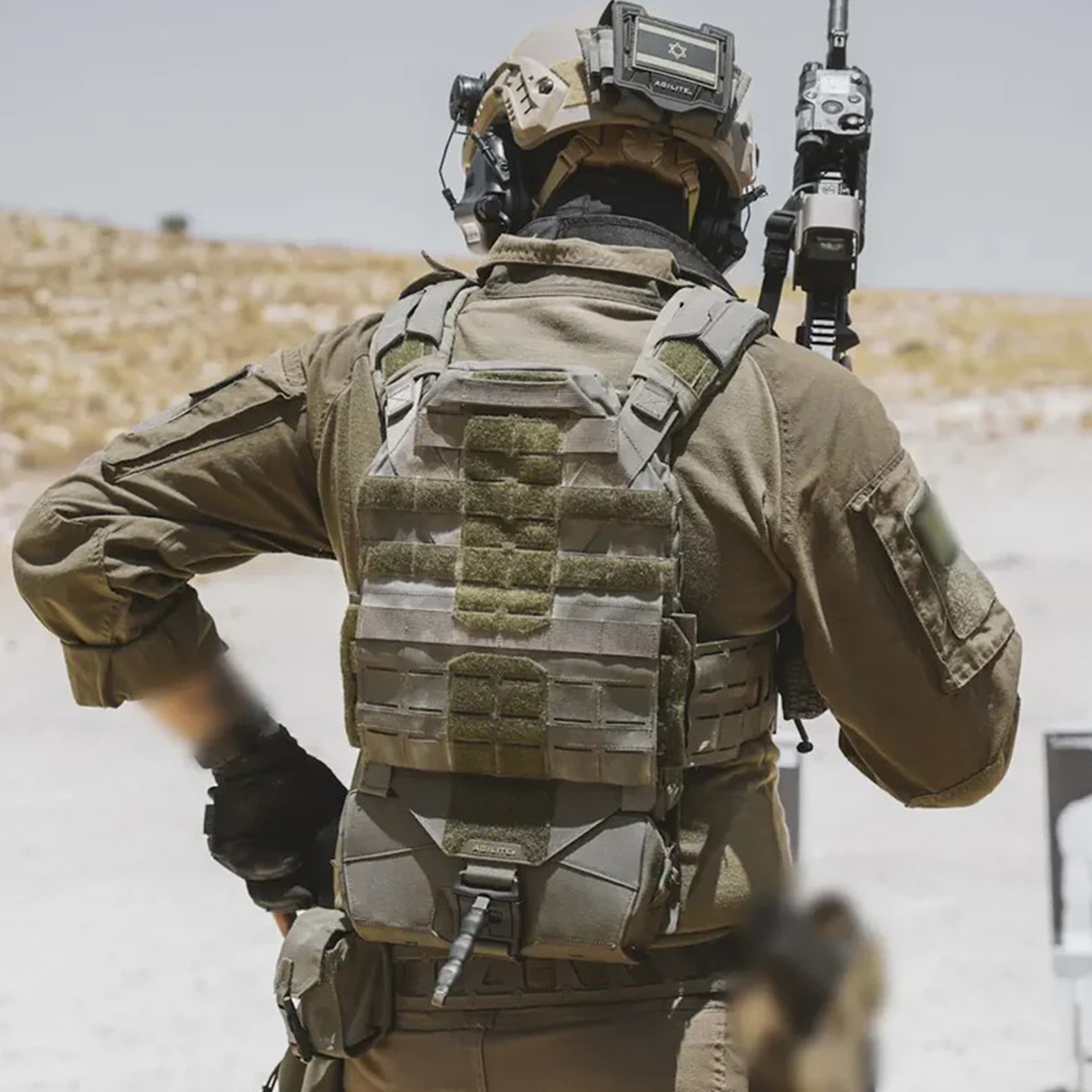 AGILITE ドロップダウンポーチ 背面下部 リアハンガー 8166