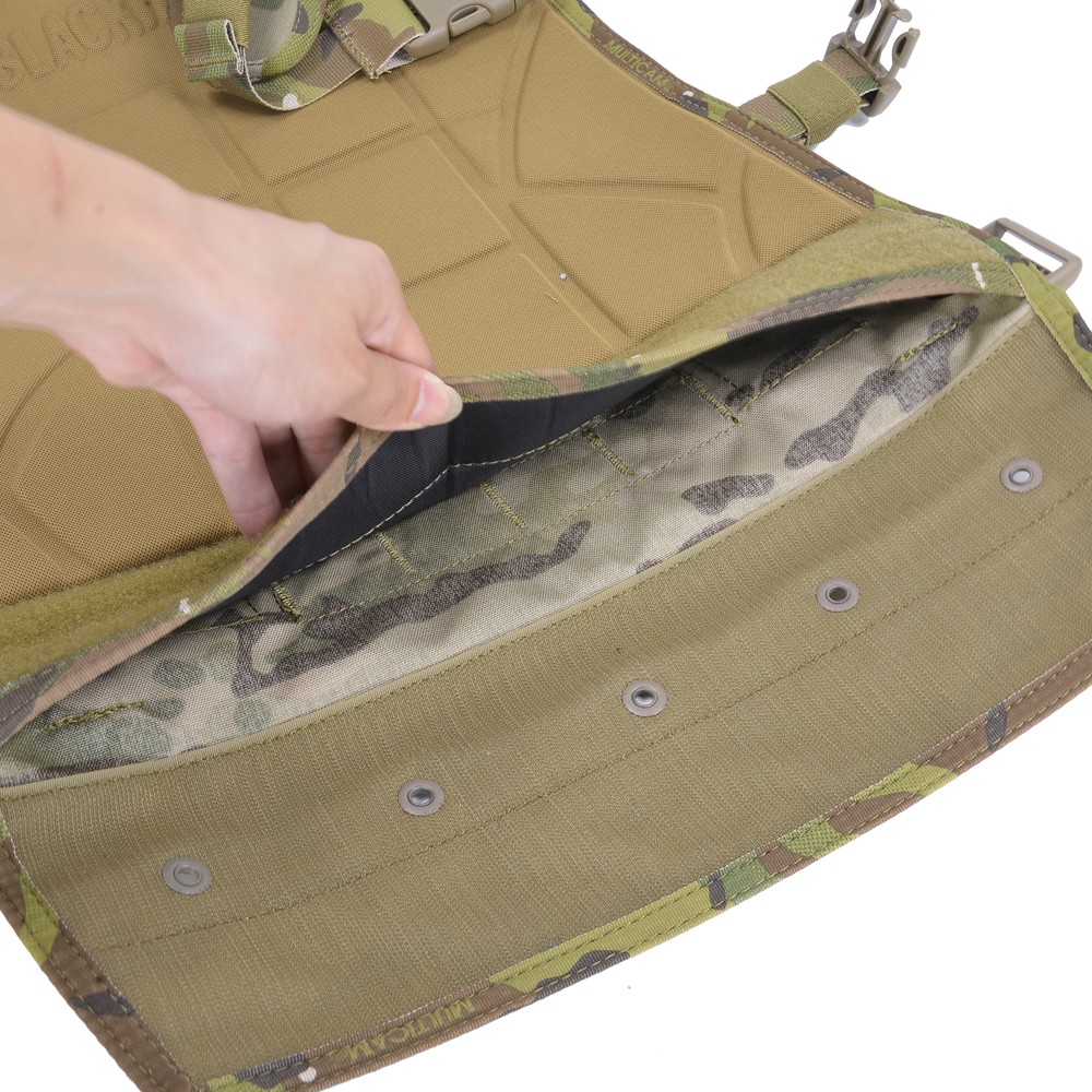 BLACKHAWK プレートキャリア 37CL41MC コマンドリーコン 背面のみ