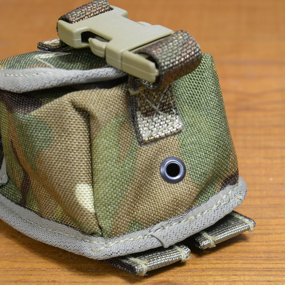 イギリス軍放出品 オスプレイ MK4 A.P.グレネードポーチ MTP迷彩