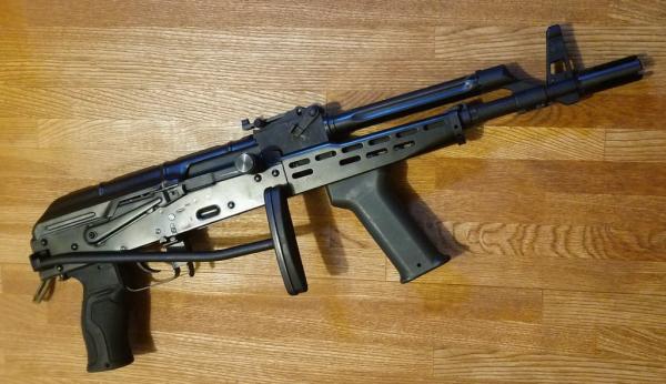 ミリタリーショップ レプマート / FAB DEFENSE ライフルグリップ GRADUS AK47/74/AKM、AKS-74U対応