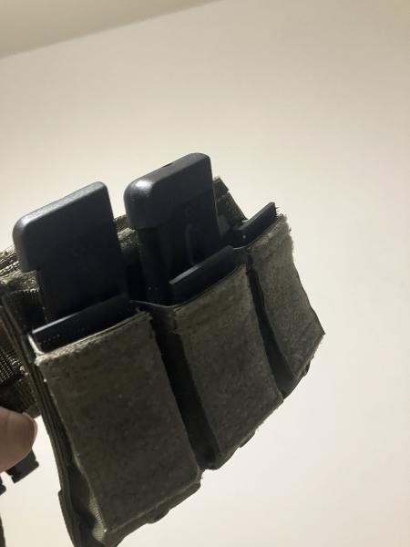 SHELLBACK TACTICAL ピストルマガジンポーチ Triple Pistol 9mm/45口径