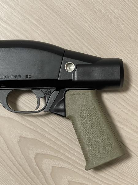 MAGPUL ライフルグリップ MOE-K Grip 高強度ポリマー製 AR-15/M4系対応