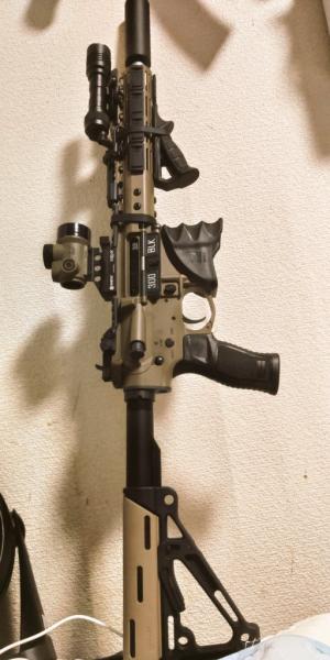 FAB Defense MWG マグウェルグリップ M4/M16/AR15系 | ミリタリー