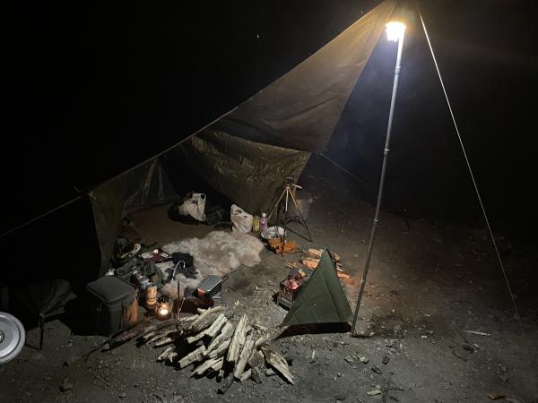 ルーマニア軍放出品 テントシート 軍幕 ポンチョ 正方形 コットン製