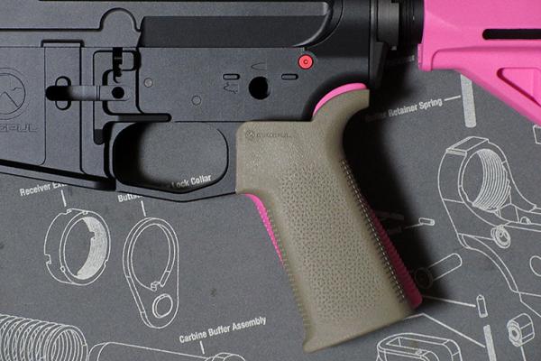 MAGPUL ライフルグリップ MOE-SL 高強度ポリマー製 AR-15/M4系対応