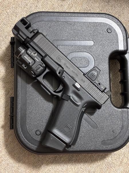 Glock 純正 ハンドガンケース G44 1丁用 クリーニングキット付き 47676