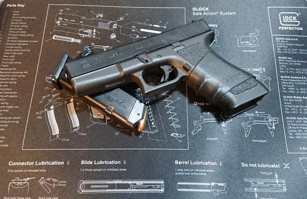 GLOCK クリーニングマット 分解 整備 メンテナンス用 公式アイテム