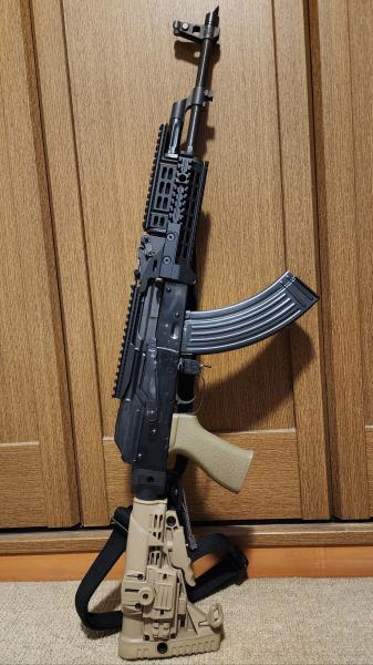 ミリタリーショップ レプマート / IMI DEFENSE レールハンドガード&マウントベース ARP1 AK47/AK74用 アルミ製 IMI- ZRP01