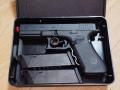 GLOCK ハンドガンケース 公式グッズ ブラスチック製レビュー写真 by ポテトは野菜